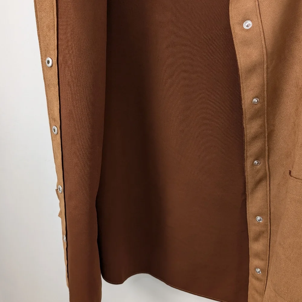 Well Worn Brown Faux Suede Button-Up  Jacket Size Medium - Picture 9 of 14